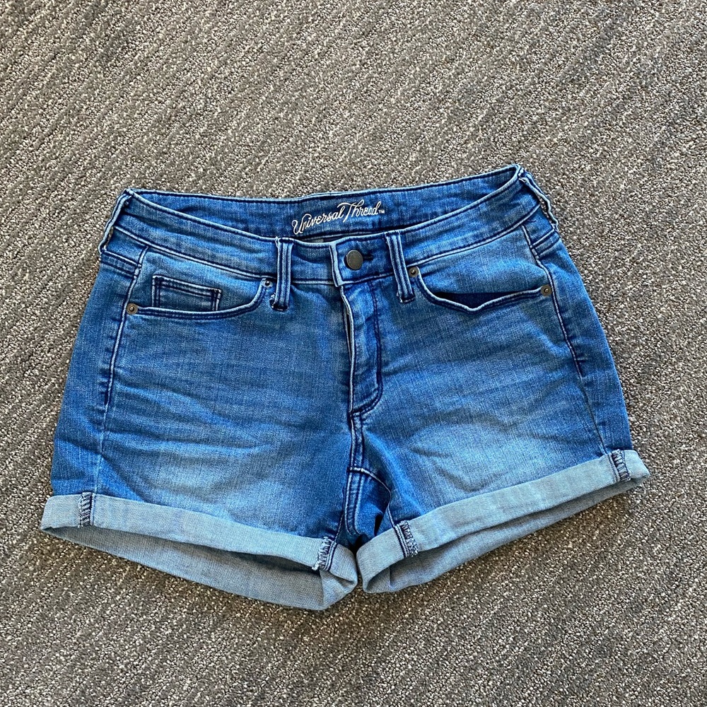 Universal Thread Jean Shorts